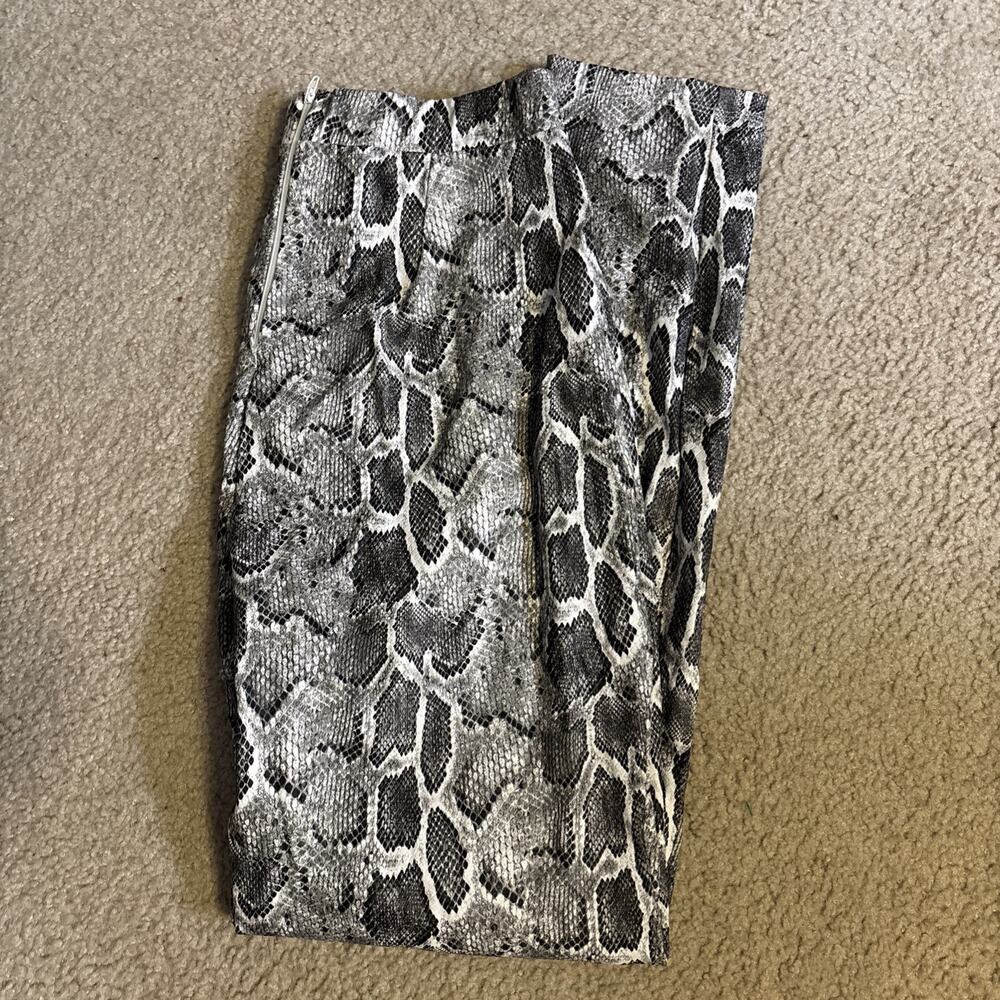 Women’s Windsor Snakeskin Pants Size Large Faux NWT